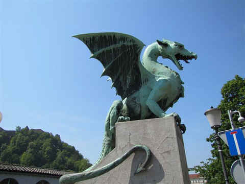 De draak is het bekendste symbool van Ljubljana.