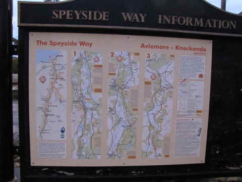 De Speysideway is heel goed gemarkeerd en van bordjes en tekens voorzien.
