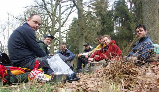Groepsfoto; van links naar rechts: Dave, Hans, Jan, Edwin, William, Sven en Sander 